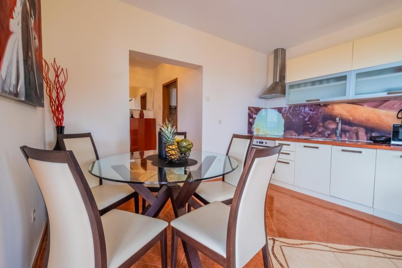 Apartments Laganini Novi Vinodolski Eksteriør billede